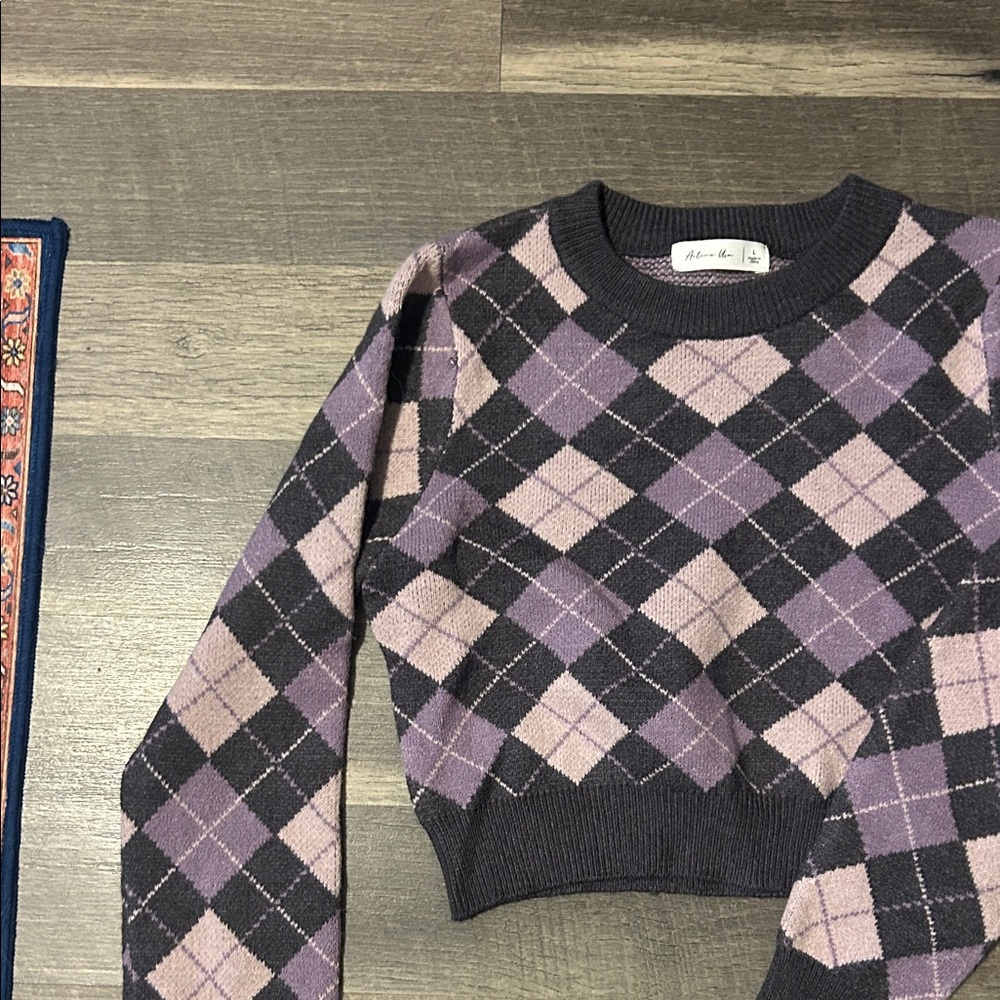 Active USA Purple and Pink Argyle Crop Sweater - Picture 2 of 2